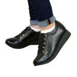 Туфли-кроссовки женские кожаные на утолщенной подошве