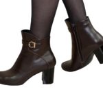 Женские кожаные коричневые ботинки на невысоком каблуке