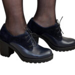 Женские синие туфли на устойчивом каблуке