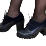 Женские синие туфли на устойчивом каблуке