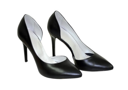 Жіночі чорні туфлі на шкіряні шпильці