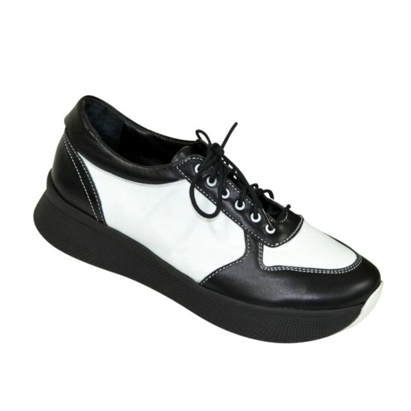Стильные женские туфли-кроссовки на шнуровке, цвет черный/белый