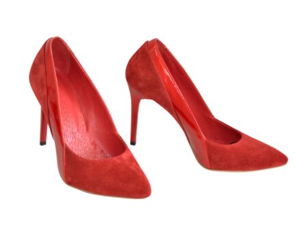 Червоні жіночі класичні туфлі-човники на високій шпильці із замшу
