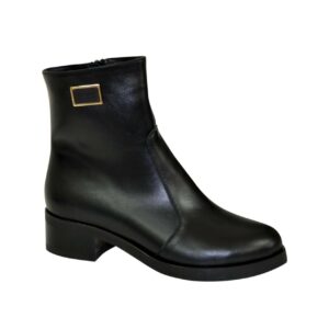 Женские кожаные ботинки черного цвета на невысоком каблуке демисезон-зима