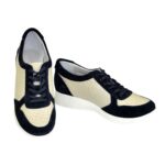 Стильные кроссовки женские на шнуровке, цвет синий/бежевый