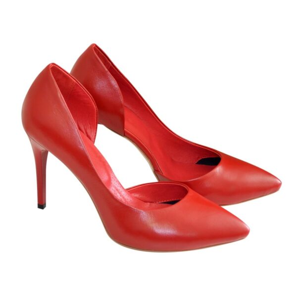Женские кожаные красные туфли на шпильке