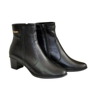Кожаные женские ботинки зима-осень на удобном невысоком каблуке, цвет черный