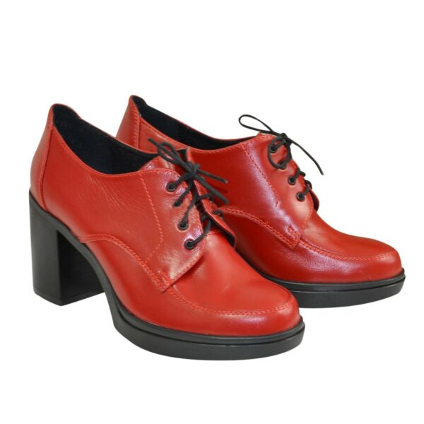 Туфли кожаные женские на стойком каблуке из красной кожи