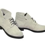 Ботинки замшевые демисезонные на невысоком каблуке, цвет серый