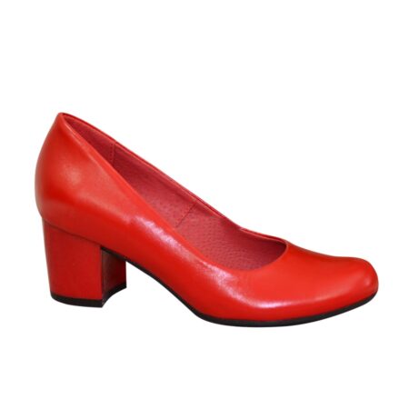 Красные кожаные женские туфли-лодочки на невысоком устойчивом каблуке