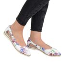 Женские кожаные туфли-балетки с острым носочком, с цветочным принтом