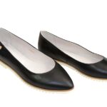 Женские черные кожаные туфли-балетки с заостренным носком