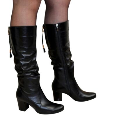 Женские черные кожаные сапоги на устойчивом каблуке, зима осень