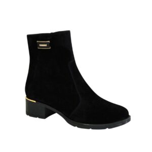 Жіночі черевики з натуральної замшевої шкіри чорного кольору невисоким каблуком/демісезон-зима