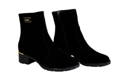 Жіночі черевики з натуральної замшевої шкіри чорного кольору невисоким каблуком/демісезон-зима
