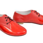 Туфли кожаные женские красные на шнуровке, низкий ход