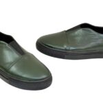 Женские кожаные зеленые туфли на утолщенной черной подошве