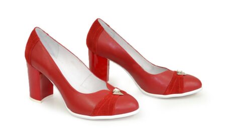 Туфлі червоні жіночі шкіряні на високому стійкому підборі