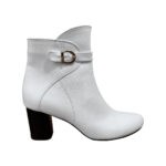 Женские белые кожаные ботинки на устойчивом каблуке